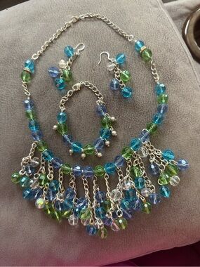 Beaded Fringe Necklace Set in Blue and Green - Women Jewelry